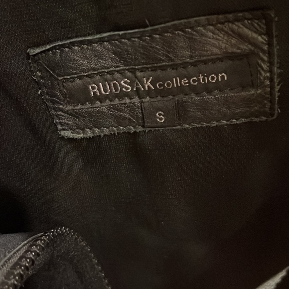 Black Warm Fall Coat - size small - Picture 2 of 6